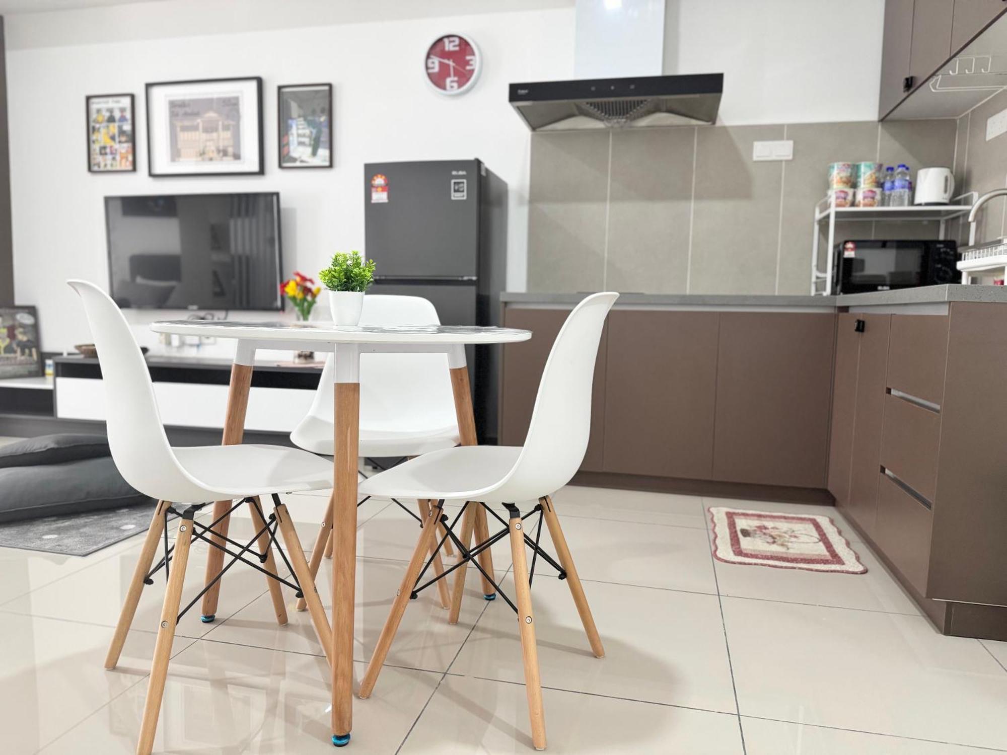 Alinea Daijoubu 4 Pax Sek 14 Shah Alam